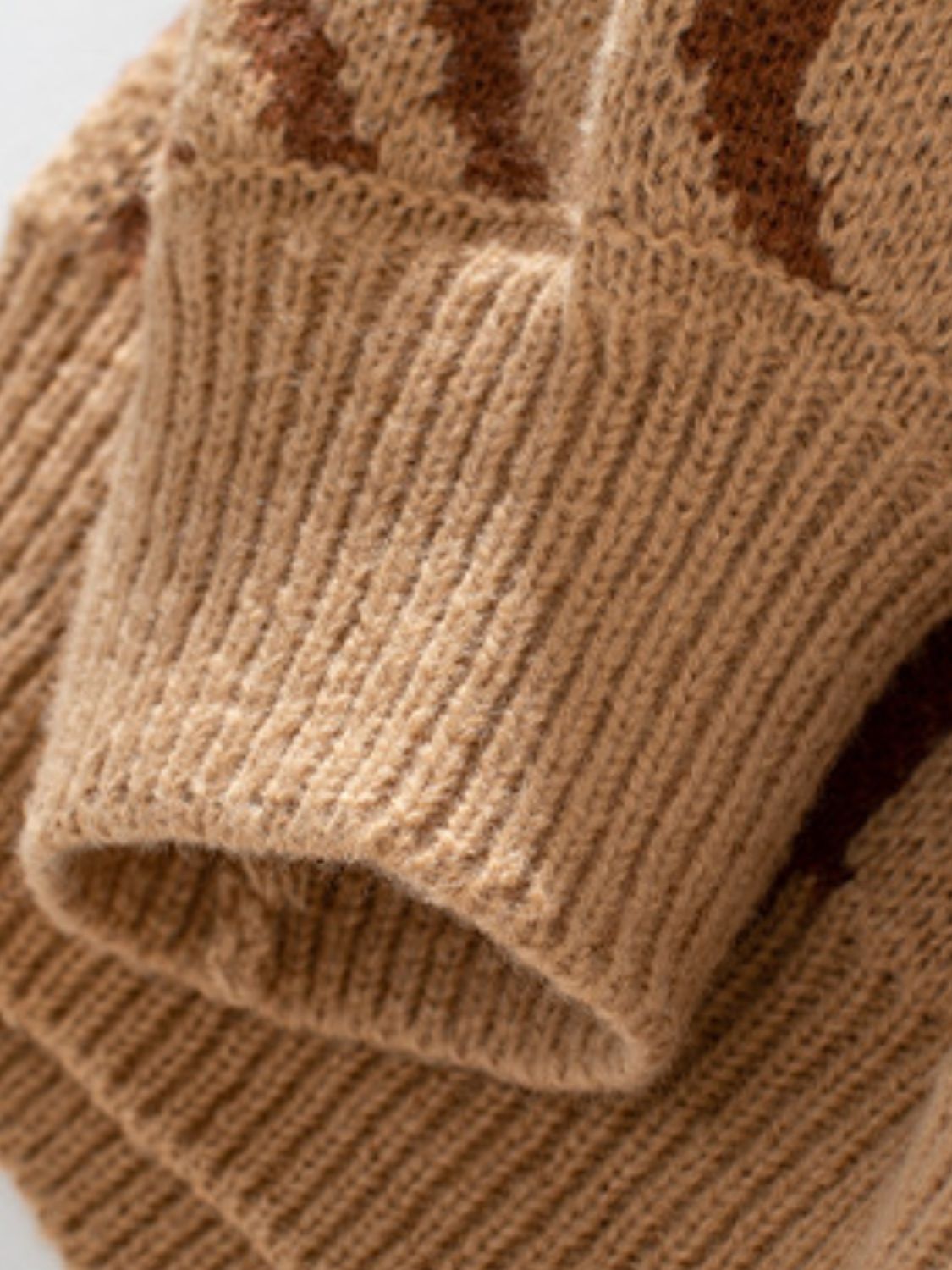 Geometric Round Neck Long Sleeve Sweater - Rochelle's House LLC