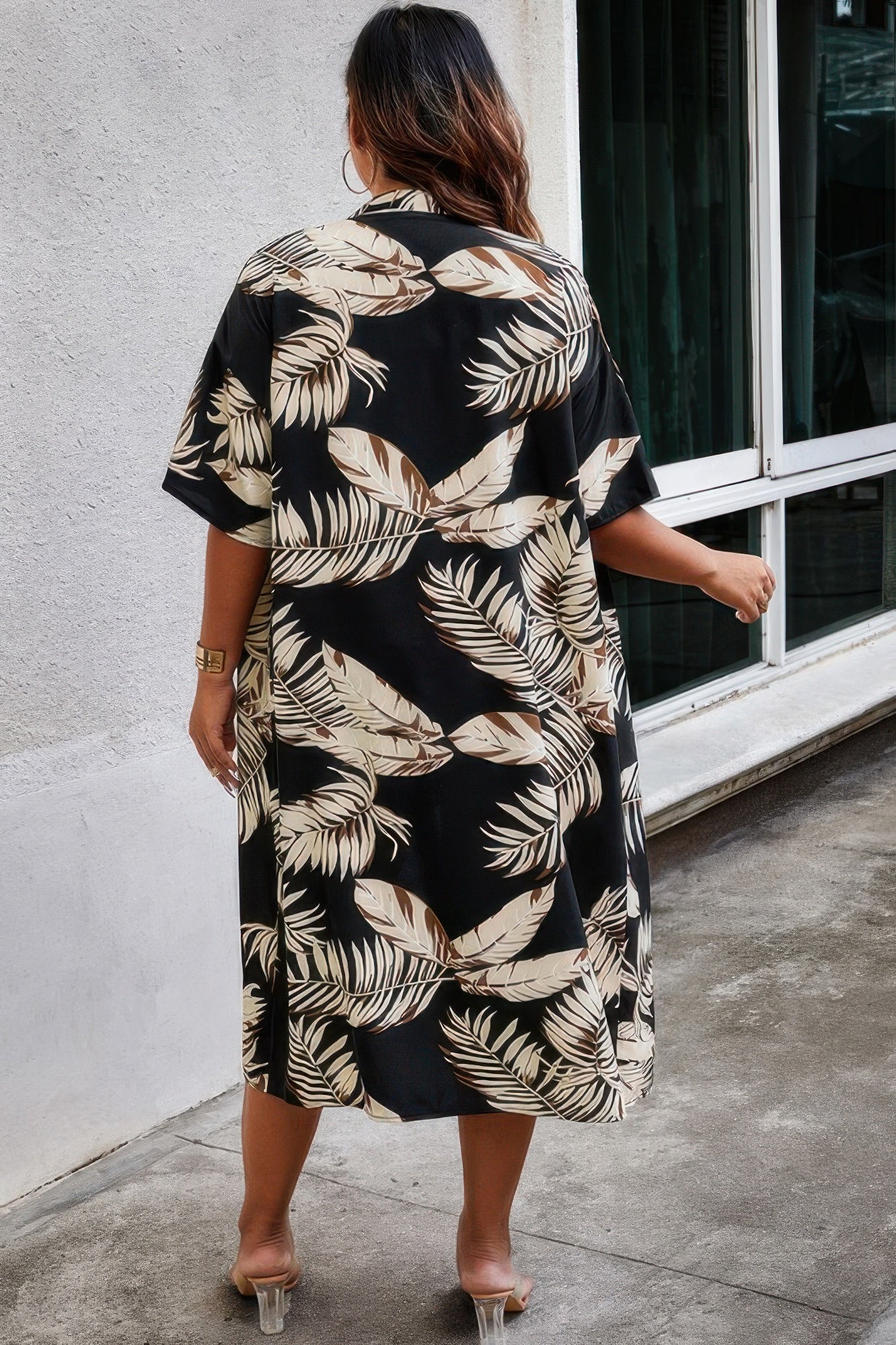 Lifestyle image of product styled for a chic daytime look