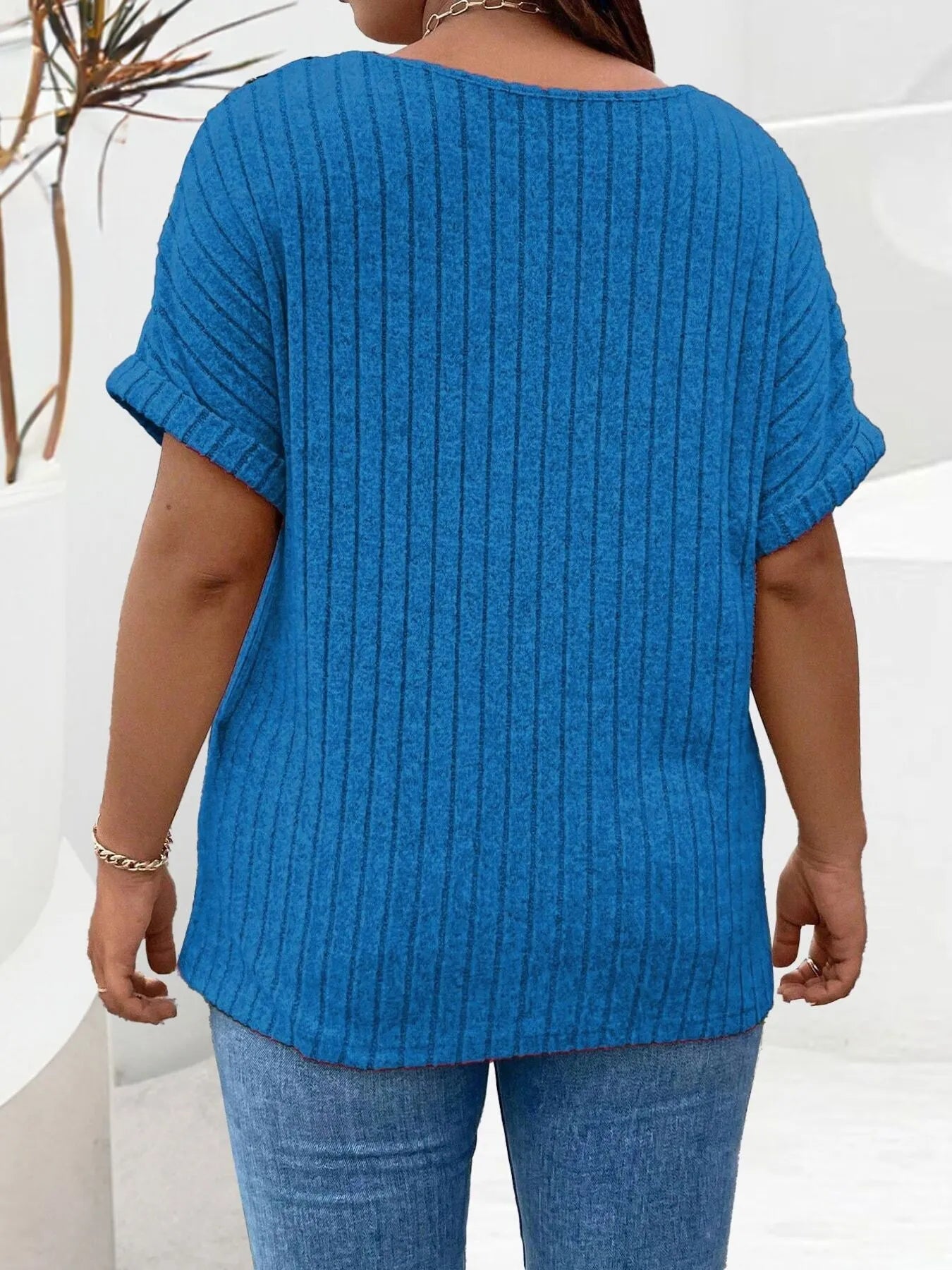 Lifestyle image of product styled for a chic daytime look