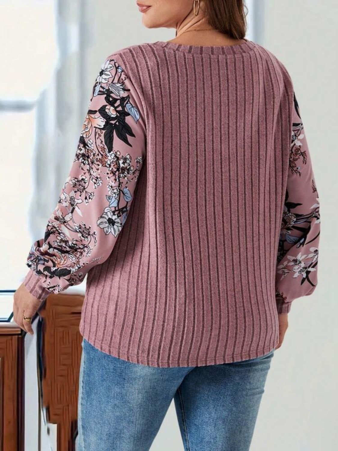 Plus Size Printed V-Neck Long Sleeve T-Shirt