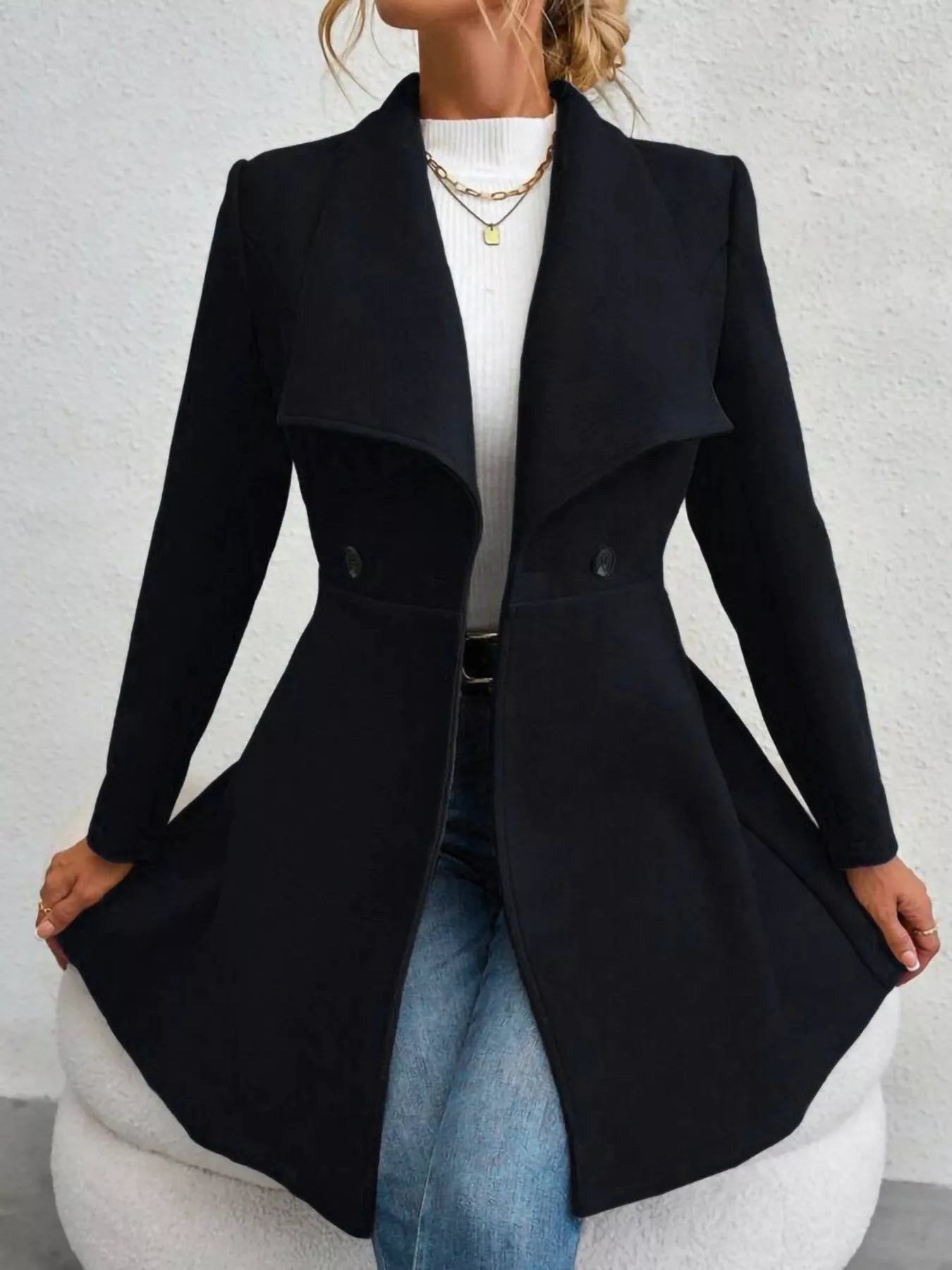 Collared neck double-breasted coat with buttons and lining — classic mid-length coat for cold-weather outfits. Black full view