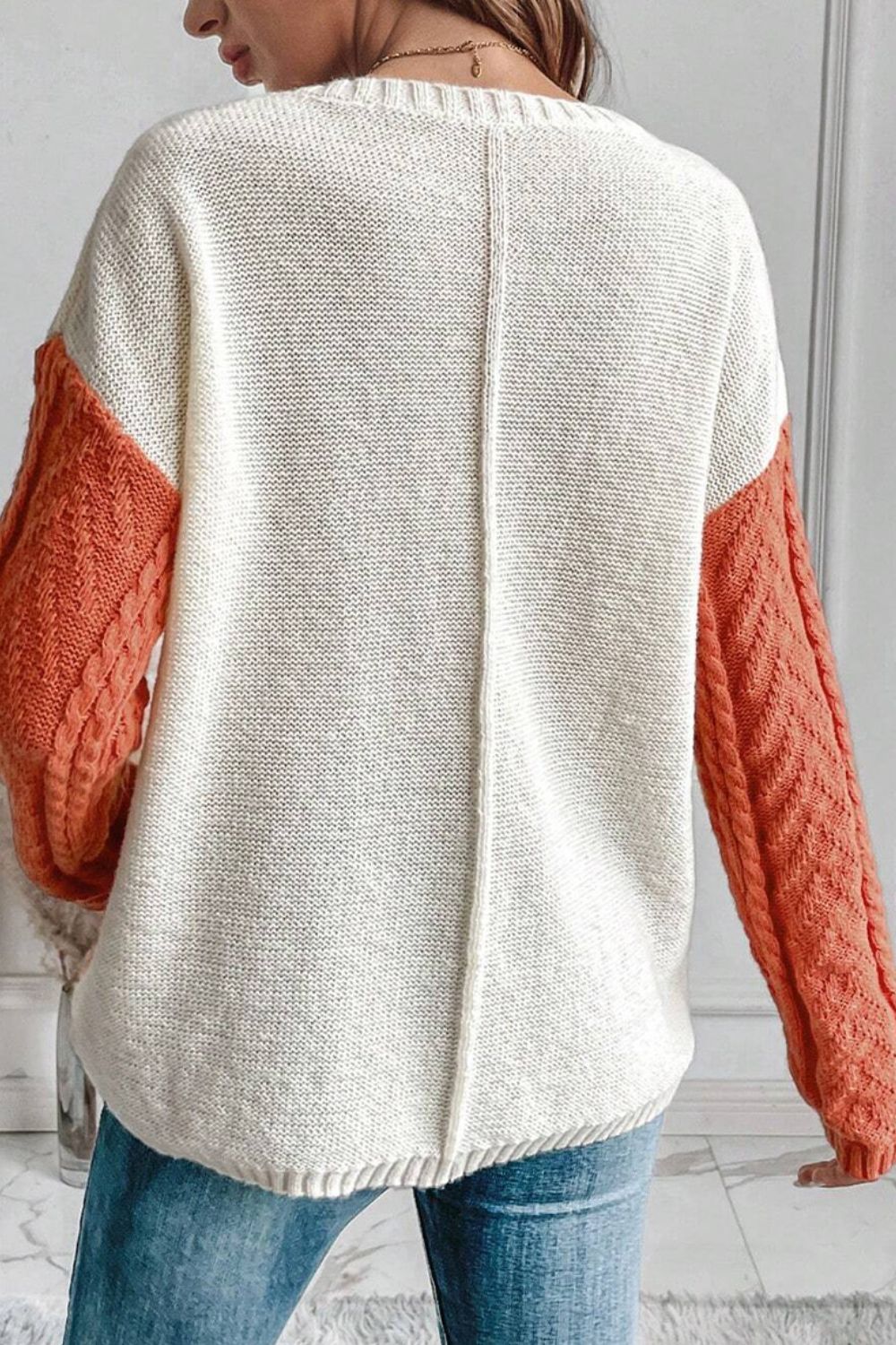 Color Block Round Neck Long Sleeve Sweater - Rochelle's House LLC