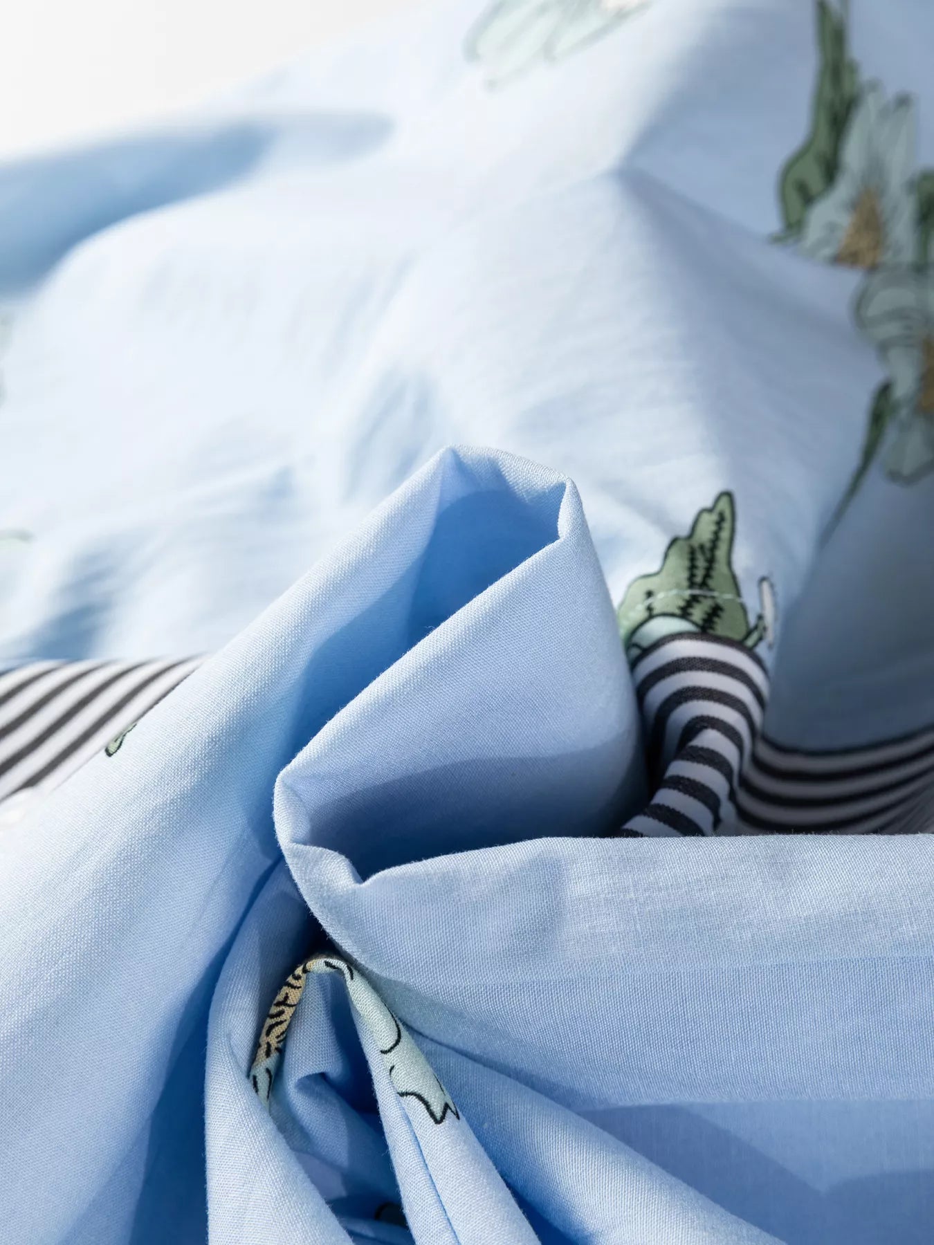 Floral Print Contrast Striped Trim Ruffled V Neck Fall Blouse - Rochelle's House LLC