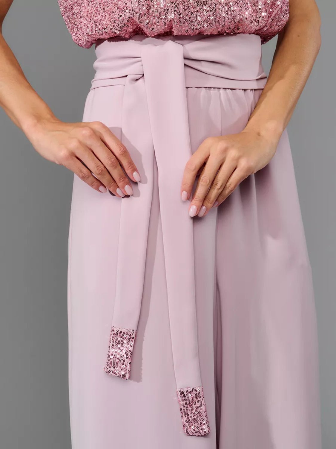 Lifestyle image of product styled for a chic daytime look