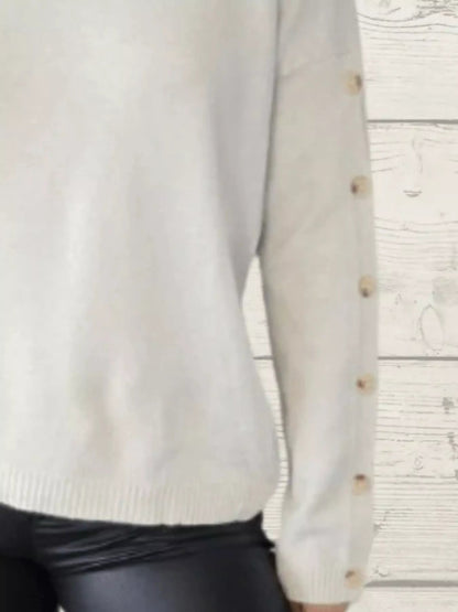 Lifestyle image of product styled for a chic daytime look