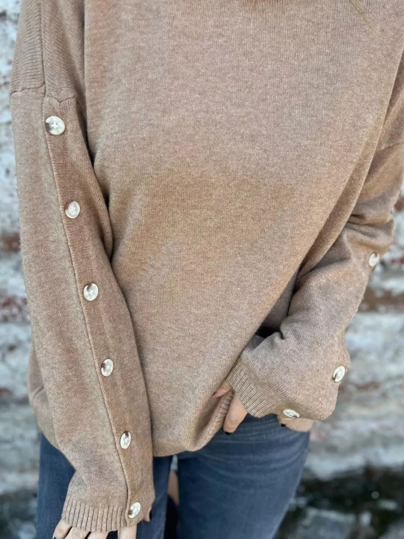 Lifestyle image of product styled for a chic daytime look