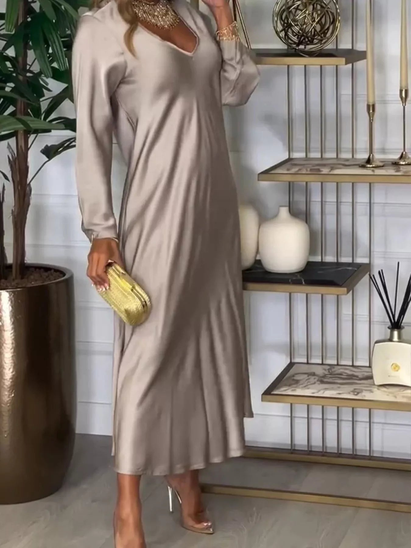 Lifestyle image of product styled for a chic daytime look