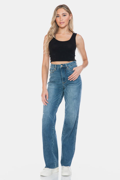 Lifestyle image of product styled for a chic daytime look