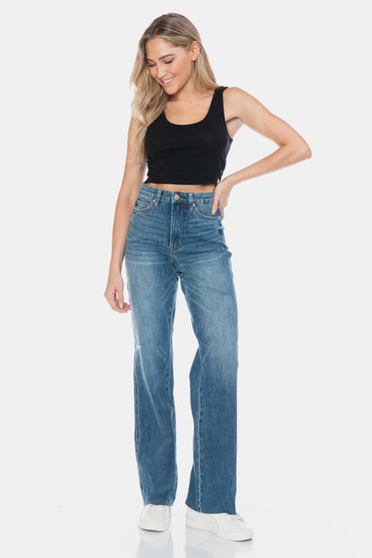 Lifestyle image of product styled for a chic daytime look