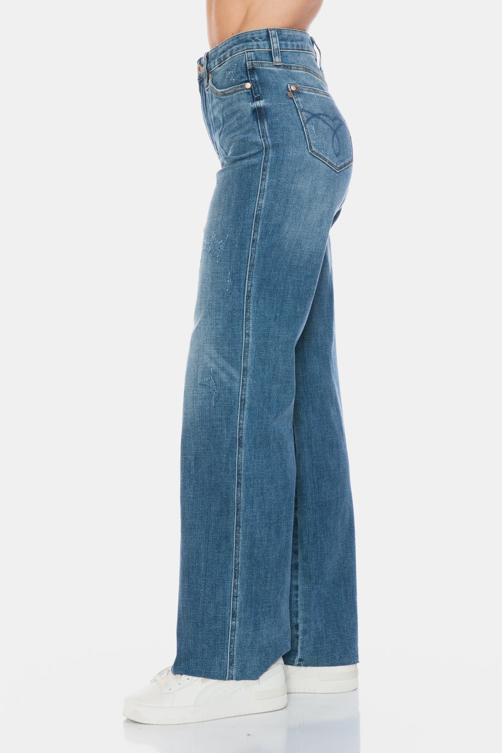 Lifestyle image of product styled for a chic daytime look