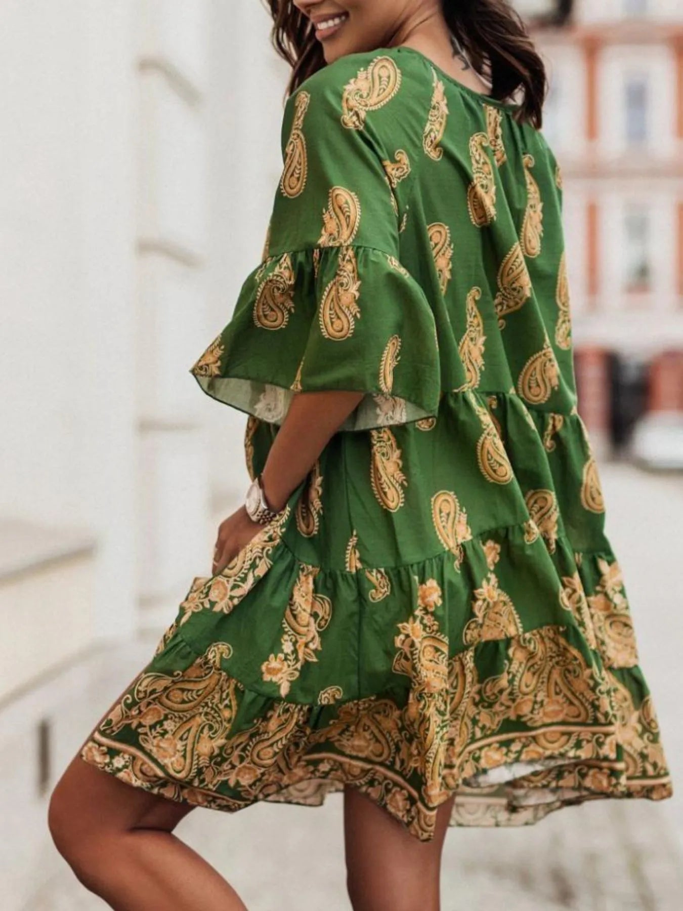 Lifestyle image of product styled for a chic daytime look