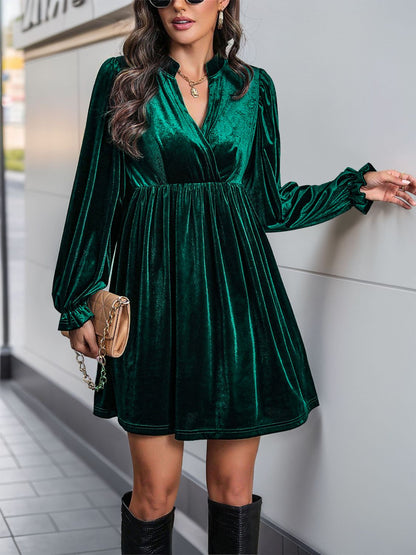 Lifestyle image of product styled for a chic daytime look