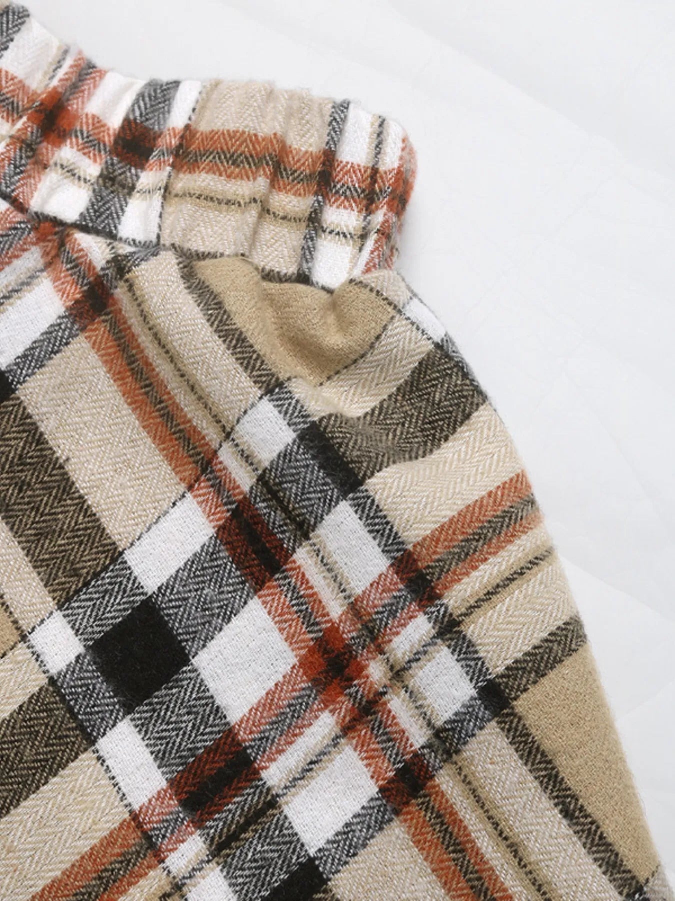 Lifestyle image of product styled for a chic daytime look