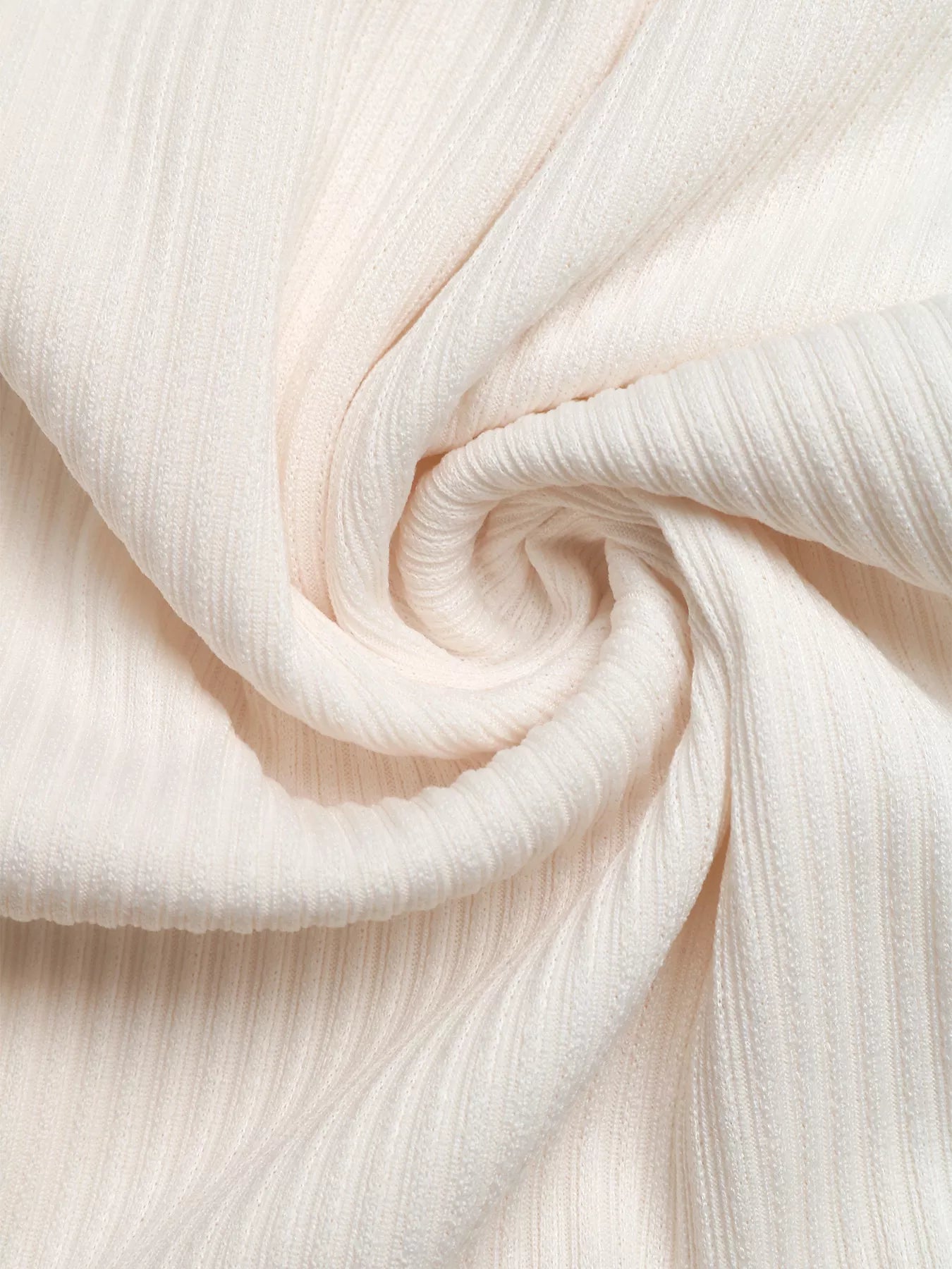 Lifestyle image of product styled for a chic daytime look