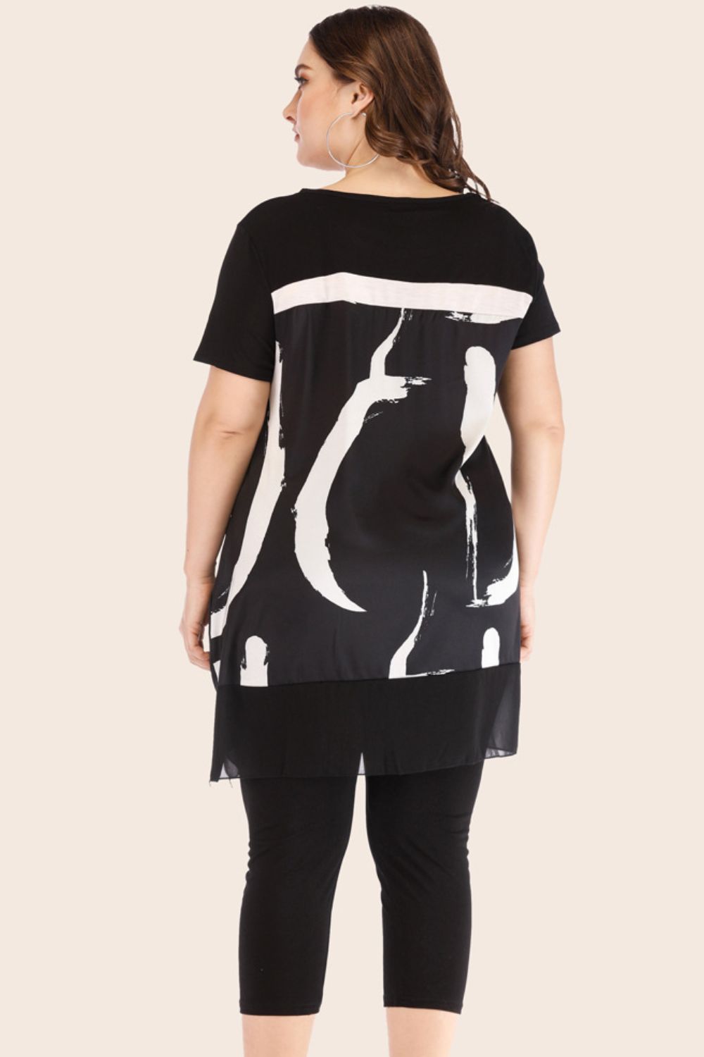 Plus Size Contrast Spliced Mesh T-Shirt and Cropped Leggings Set - Rochelle's House LLC