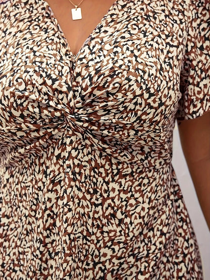 Lifestyle image of product styled for a chic daytime look