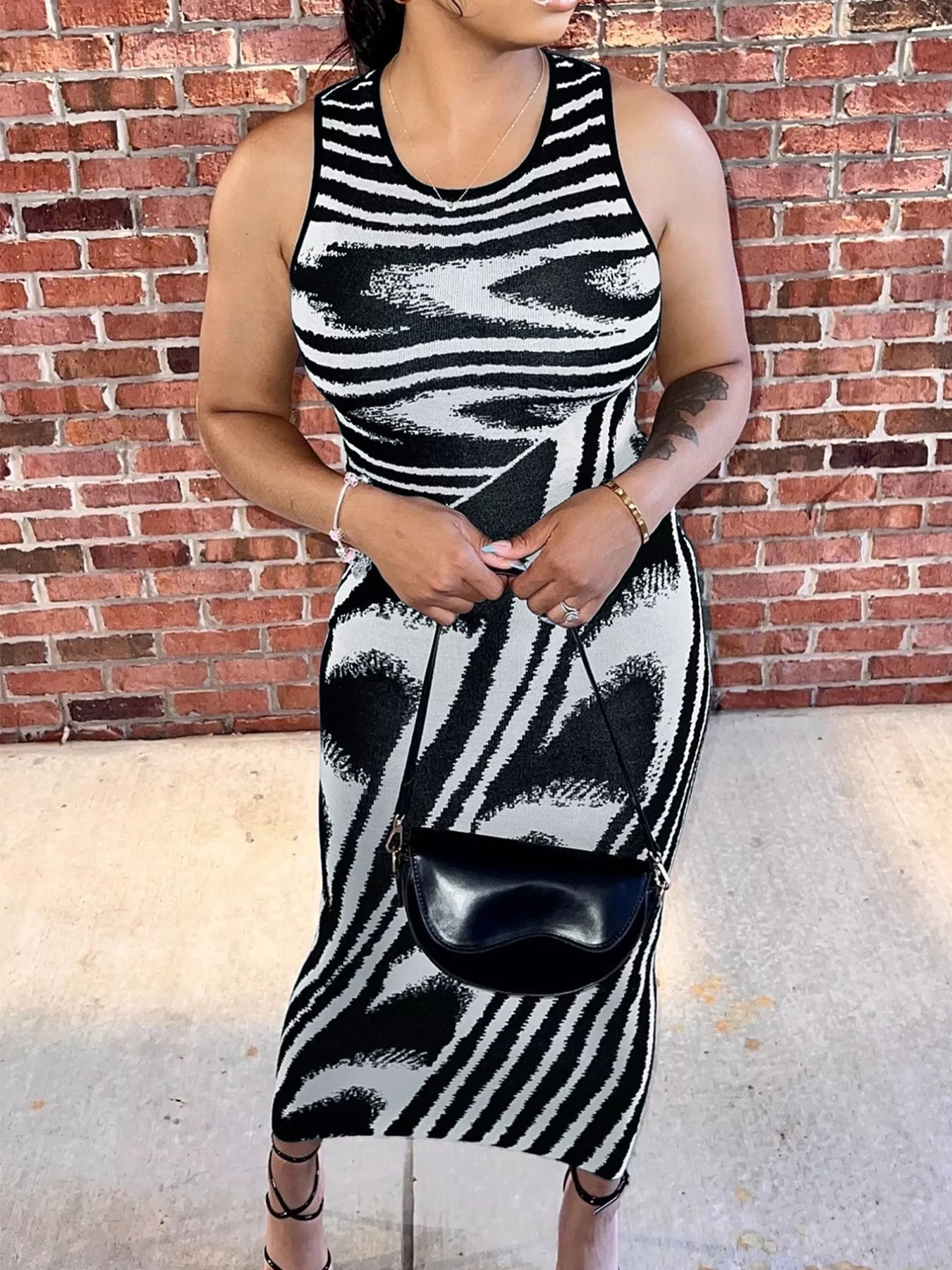 Plus Size Sleeveless Bodycon Maxi Dress with Abstract Print - Rochelle's House LLC