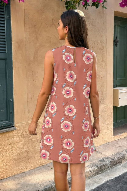 Side view of product highlighting flattering shape and movement