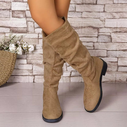 Lifestyle image of product styled for a chic daytime look