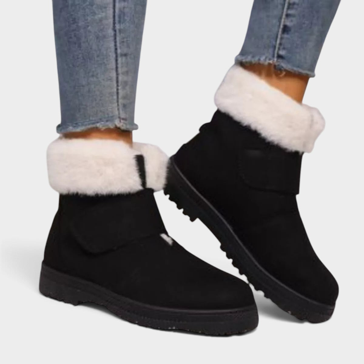 Round Toe Fuzzy Boots