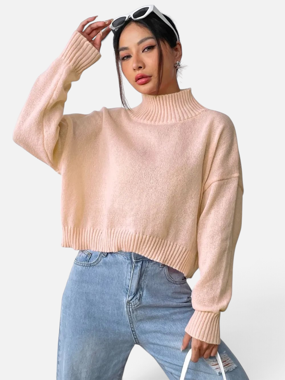 Lifestyle image of product styled for a chic daytime look
