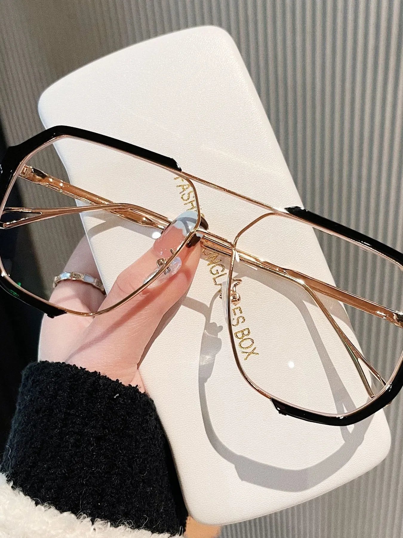 UV Protection Oversized Sunglasses - Rochelle's House LLC