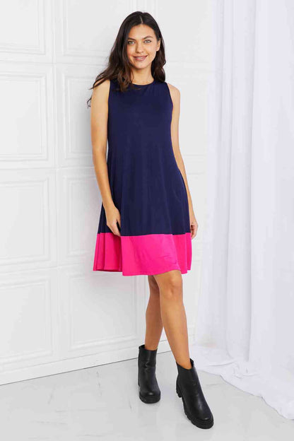 Yelete Two-Tone Sleeveless Mini Dress